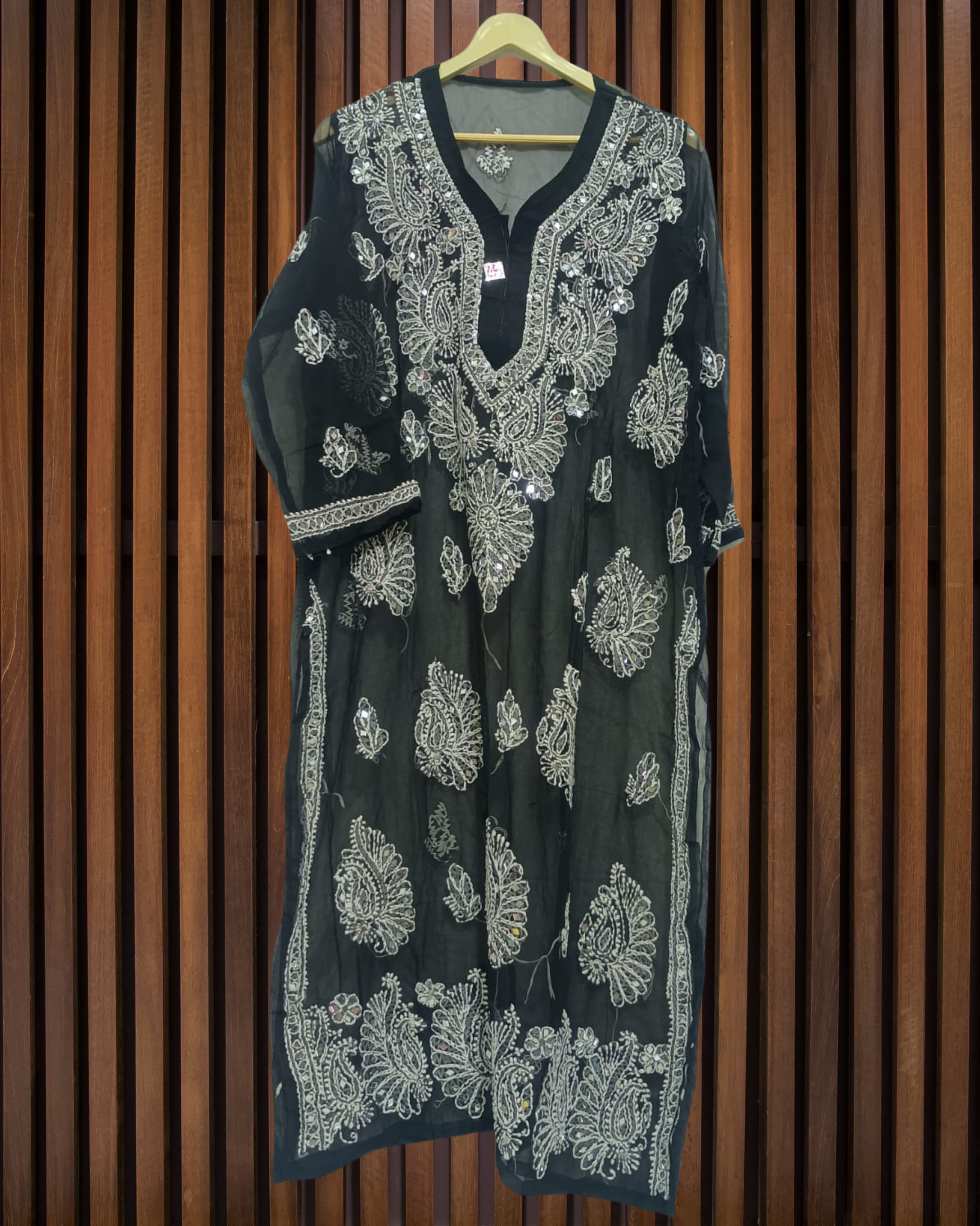 Pairahan Gulzar Kurti Lucknowi Chikankari view 10