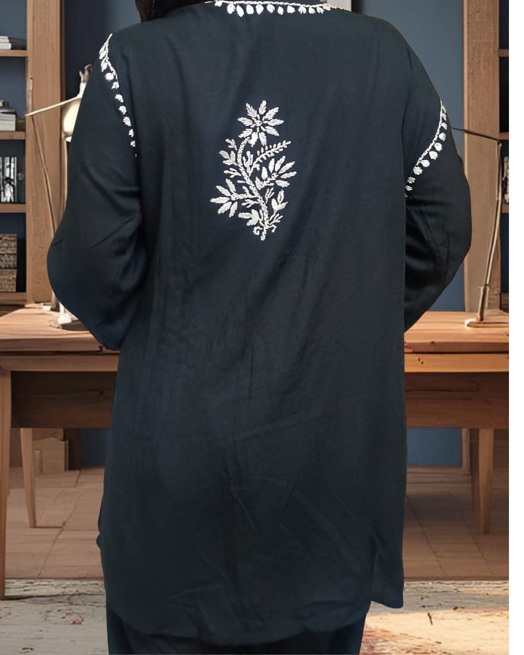 ZIA CHIKANKARI CO-ORD SET Lucknowi Chikankari view 4