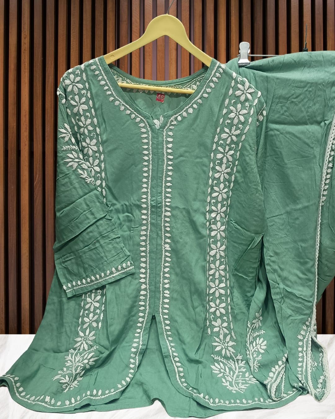 ZIA CHIKANKARI CO-ORD SET Lucknowi Chikankari view 7