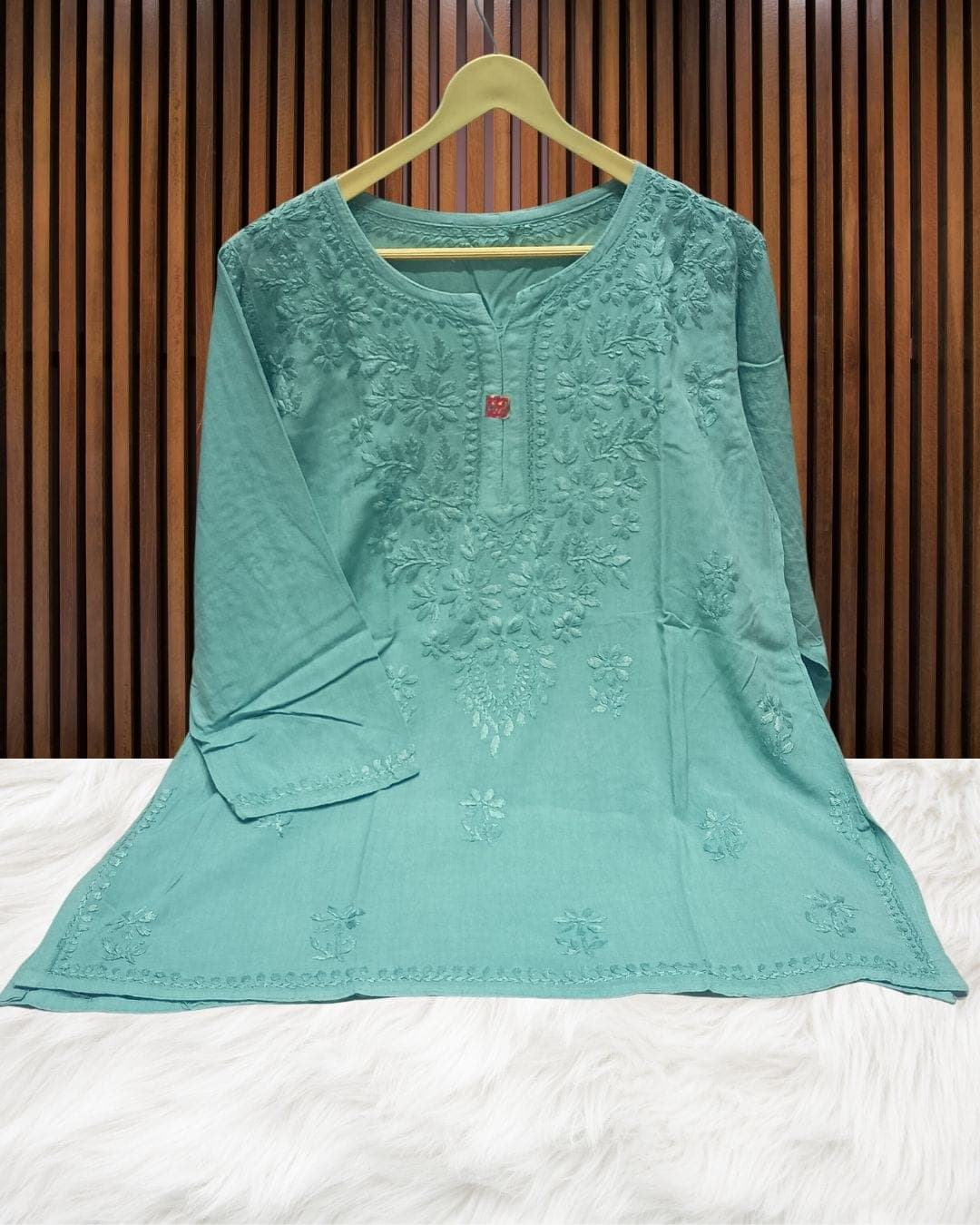NOOR CHIKANKARI SHORT TOP Lucknowi Chikankari view 5