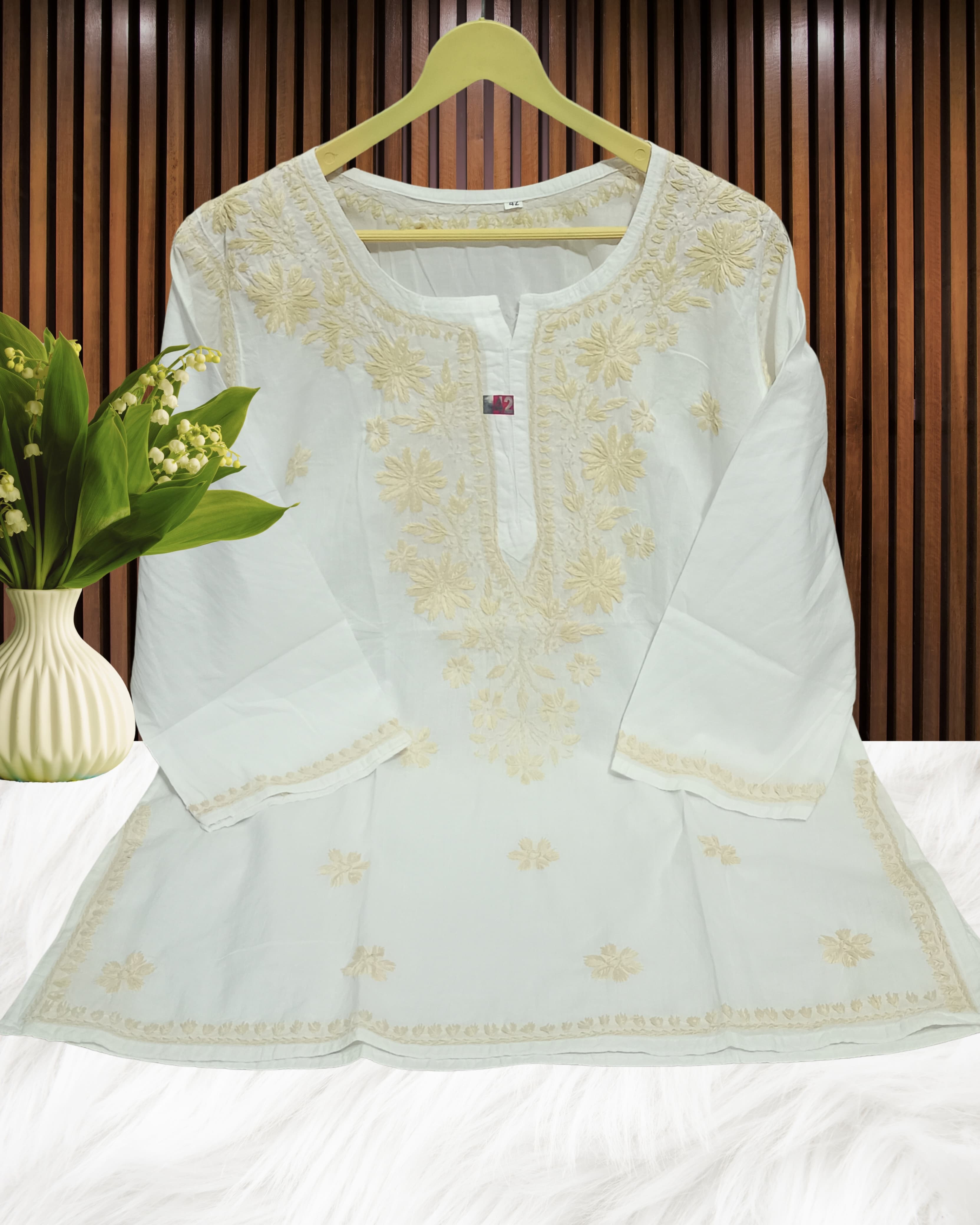 Pairahan Signature Lucknowi Chikankari Handwork Short Top – Contrast Thread Embroidery on Pure Cotton Lucknowi Chikankari view 5